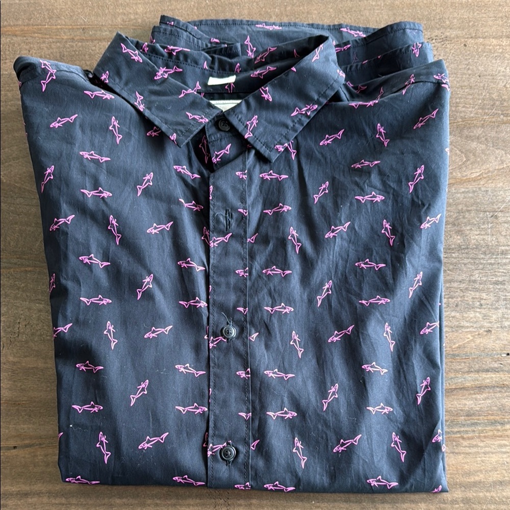 Stylish Short Sleeve Black and Pink Shark Print Men's Shirt